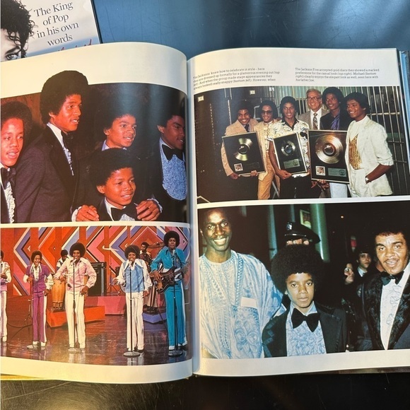 Michael Jackson Fan Commemorative Collection King of Pop Music History - Picture 9 of 13